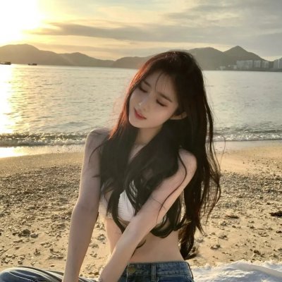 月半爱丽丝
