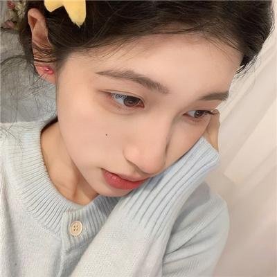 红衬衫